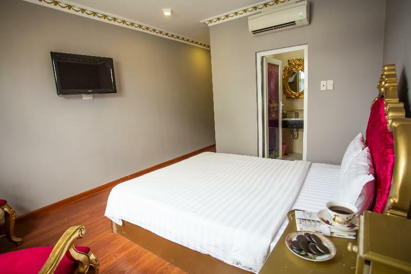 Bui Vien Walking Street Hotel Хошимин Екстериор снимка